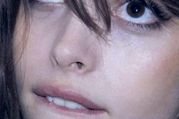 Ellie, 33, a chestnut dark-eyed caucasian companion based in Bellingen. Offering Fetish, Domination, OWO. Available for incall and outcall, day and evening d...