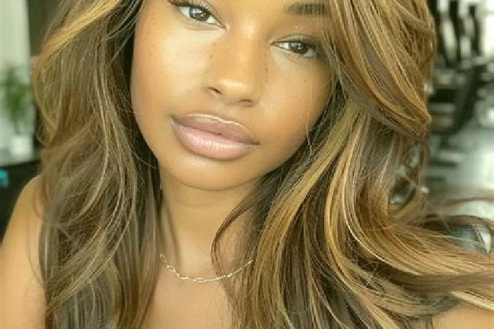 Ellie, 33, a dark blonde dark-eyed mixed companion based in Bougado. Offering 69, Girlfriend Experience, Striptease. Available for incall and outcall, overni...