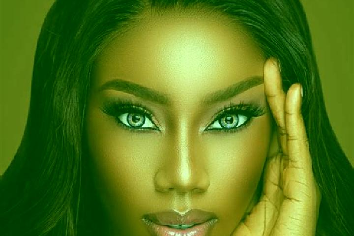 Ellie, 33, a red blue-eyed ebony companion based in Kotesova. Offering Deep French Kissing, 69, Travel Companion, Domination. Available for incall and outcal...