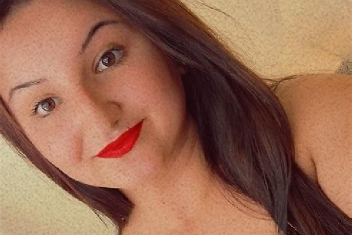 Ellie, 33 — Escort in Ileanda, Romania