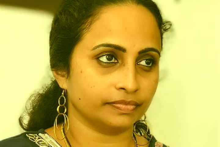 Ellie, 33 — Escort in Karuvanthuruthy, India