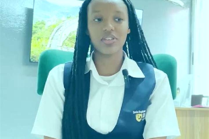Ellie, 33 — Escort in Mounana, Gabon