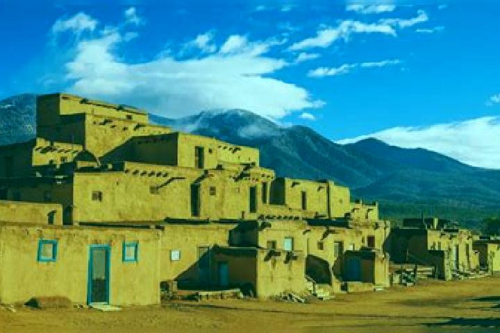 Ellie, 33 — Escort in Taos Pueblo, United States
