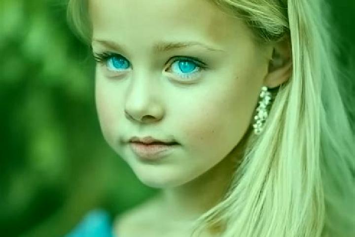 Ellie, 34, a blonde blue-eyed asian companion based in Matam. Offering Duos, A-Level, Travel Companion. Available for incall and outcall, day and evening dates.