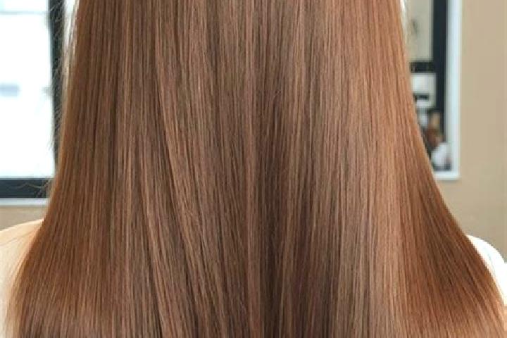 Ellie, 34, a chestnut green-eyed european companion based in Wuyangba. Offering OWO, Striptease, Massage. Available for incall and outcall, day and evening d...