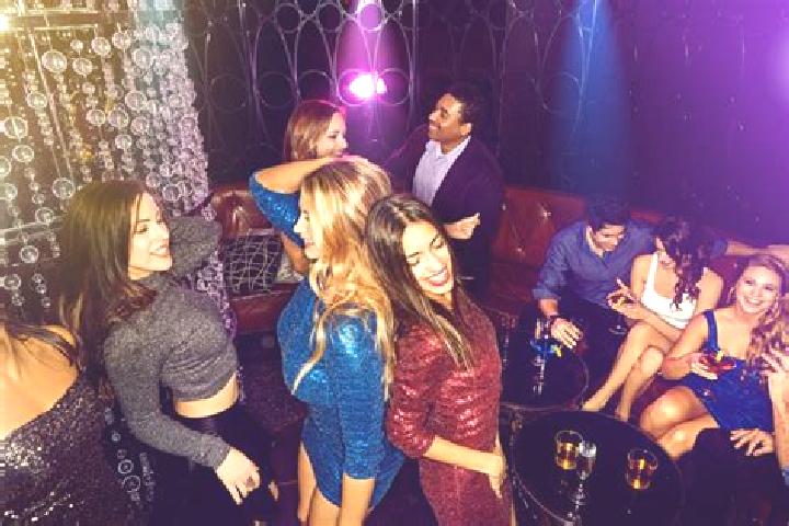 Ellie, 34, a dark blonde blue-eyed asian companion based in Le Doulieu. Offering Overnight, Party Girl, Striptease. Available for incall and outcall, day and...