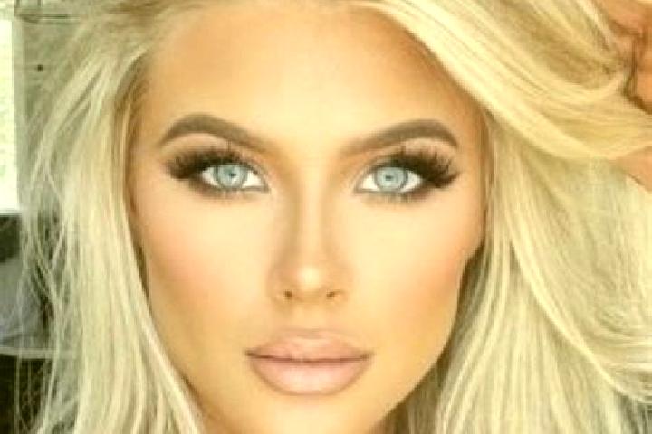 Ellie, 34, a platinum blonde dark-eyed mixed companion based in Chamzinka. Offering OWO, Dinner Date, Deep French Kissing, Roleplay, Girlfriend Experience. A...
