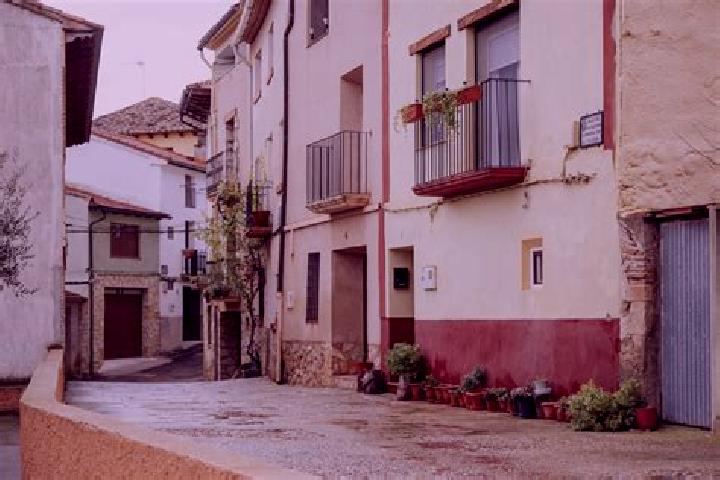 Ellie, 34 — Escort in Aguaviva, Spain