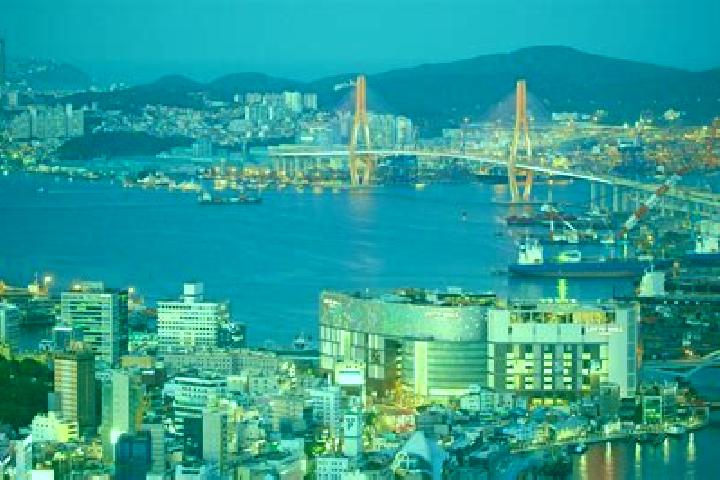 Ellie, 34 — Escort in Busan, South Korea