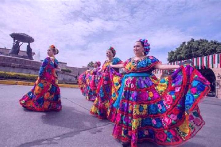 Ellie, 34 — Escort in El Riito, Mexico