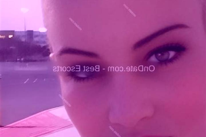 Ellie, 34 — Escort in Hamtramck, United States