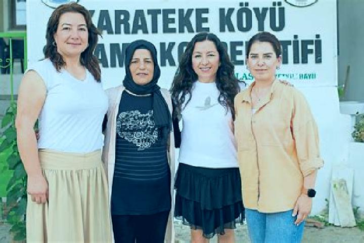 Ellie, 34 — Escort in Karateke, Turkey