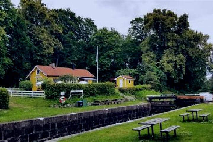 Ellie, 34 — Escort in Nykvarn, Sweden