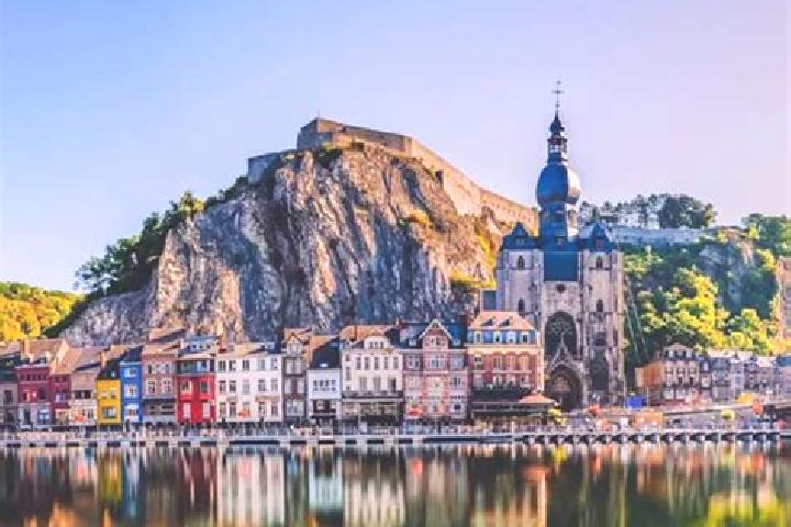 Ellie, 34 — Escort in Saint-Medard, Belgium