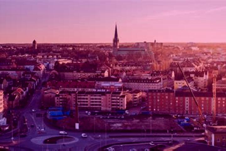 Ellie, 34 — Escort in Vara, Sweden