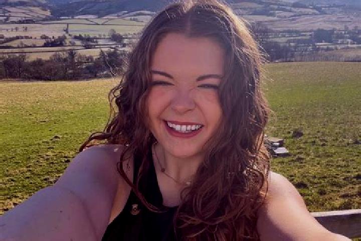 Ellie, 35 — Escort in Gwynn Oak, United States