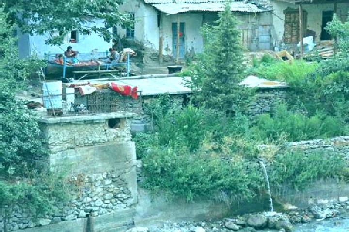 Ellie, 35 — Escort in Panj, Tajikistan