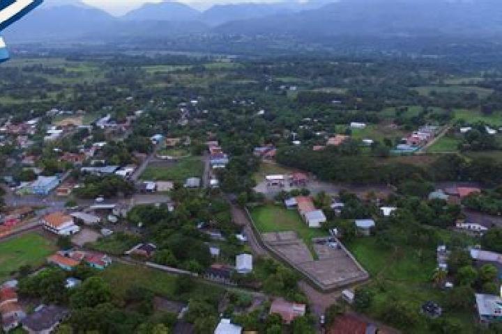 Ellie, 35 — Escort in San Jeronimo, Honduras