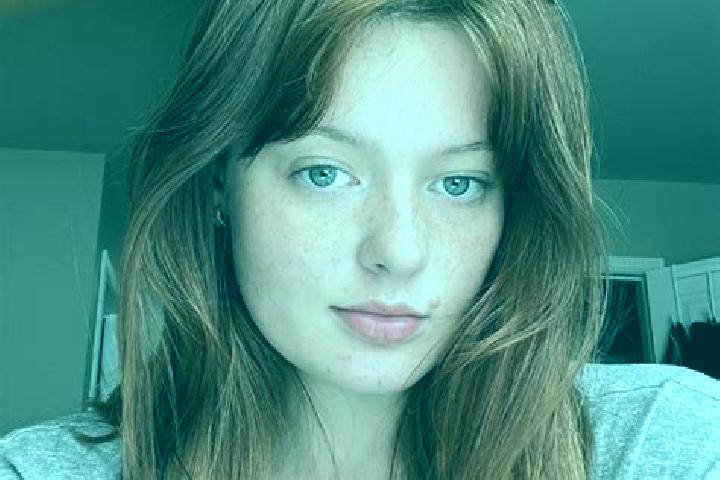 Ellie, 36, a auburn hazel-eyed asian companion based in Bachte-Maria-Leerne. Offering Dinner Date, OWO, 69. Available for incall and outcall, day and evening...
