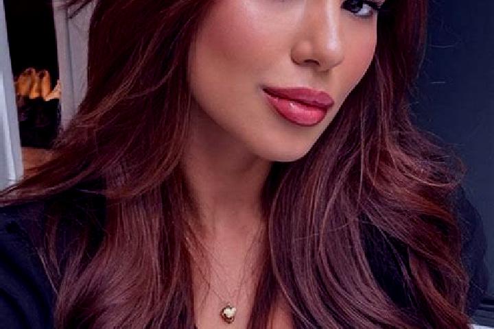 Ellie, 36, a chestnut brown-eyed latina companion based in Morschwiller-le-Bas. Offering Roleplay, Striptease, Overnight, Fetish, CIM. Available for incall a...