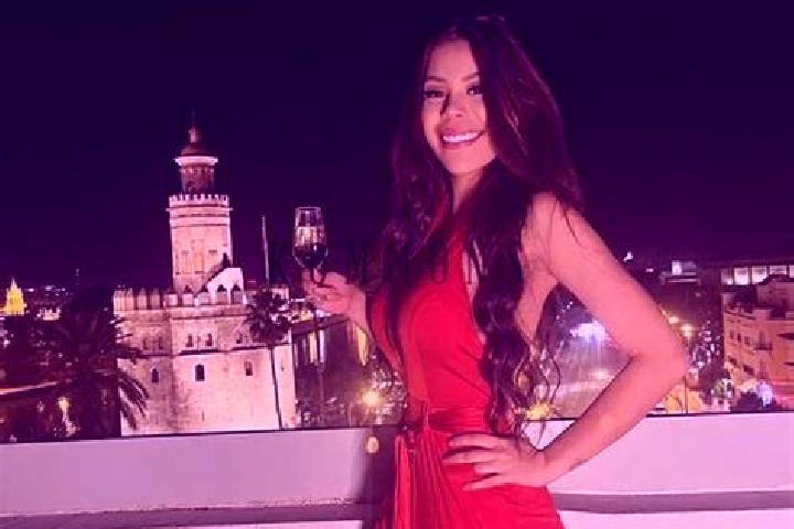 Ellie, 36, a red amber-eyed caribbean companion based in Borodianka. Offering Party Girl, GFE, Girlfriend Experience, Couples. Available for incall and outca...