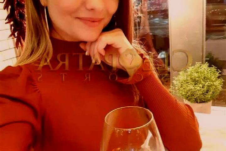 Ellie, 36, a red blue-eyed indian companion based in Darong. Offering OWO, Dinner Date, Striptease, Couples. Available for incall and outcall, overnight book...