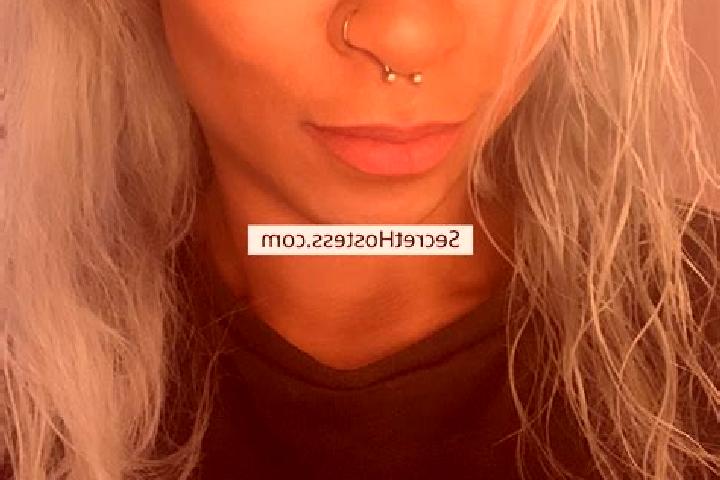 Ellie, 36 — Escort in Columbus, United States