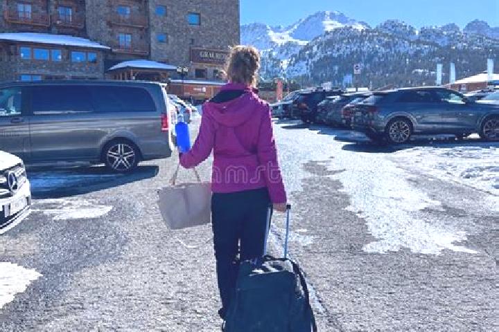 Ellie, 36 — Escort in Encamp, Andorra