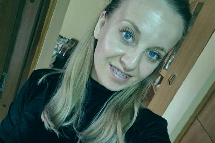 Ellie, 36 — Escort in Gorga, Spain