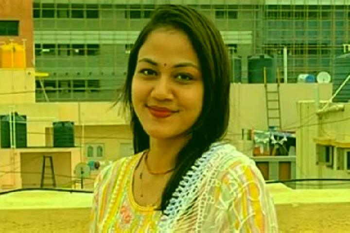 Ellie, 36 — Escort in Karanjia, India