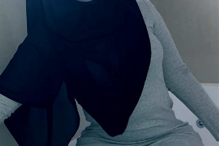 Ellie, 36 — Escort in Khumeh Zar, Iran