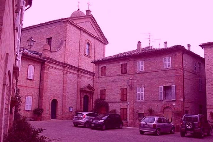 Ellie, 36 — Escort in Monte Vidon Corrado, Italy
