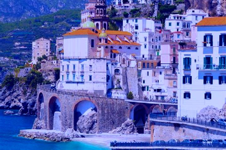 Ellie, 36 — Escort in Padergnone, Italy