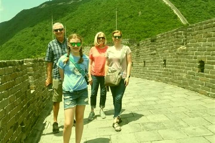 Ellie, 36 — Escort in Tonghua, China