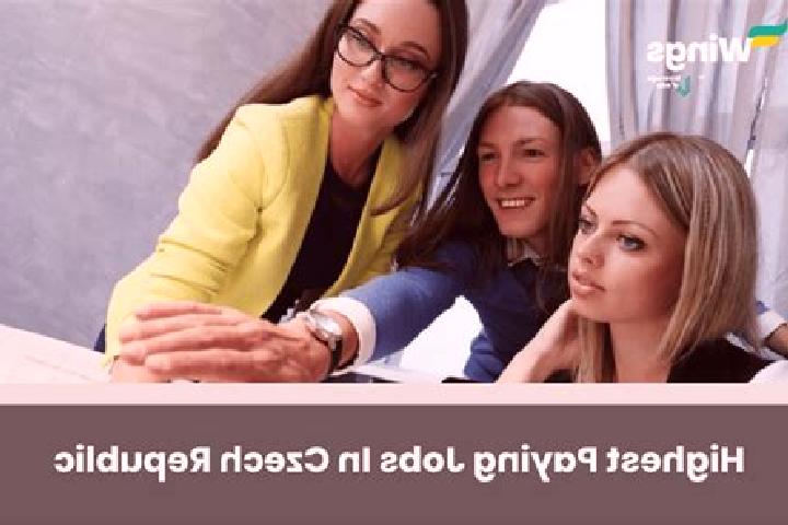 Ellie, 36 — Escort in Vyskytna, Czech Republic