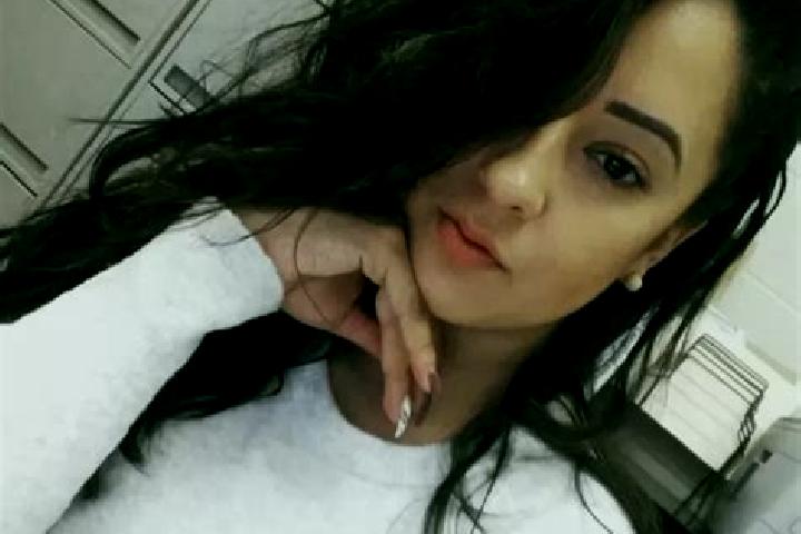 Ellie, 37, a black dark-eyed mediterranean companion based in Irirum. Offering Couples, 69, OWO. Available for incall and outcall, day and evening dates.