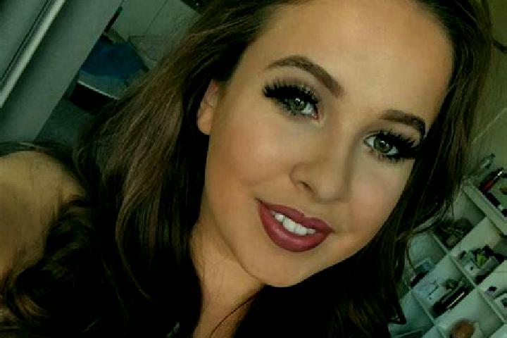 Ellie, 37, a black grey-eyed caribbean companion based in Daram. Offering CIM, Striptease, Dinner Date, Prostate Massage, Duos. Available for incall and outc...