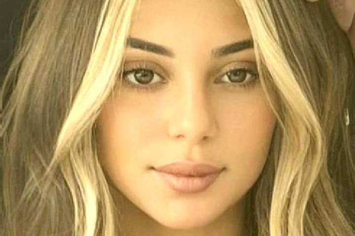Ellie, 37, a blonde brown-eyed ebony companion based in Gaojiayan. Offering Deep French Kissing, BDSM, OWO. Available for incall and outcall, day and evening...