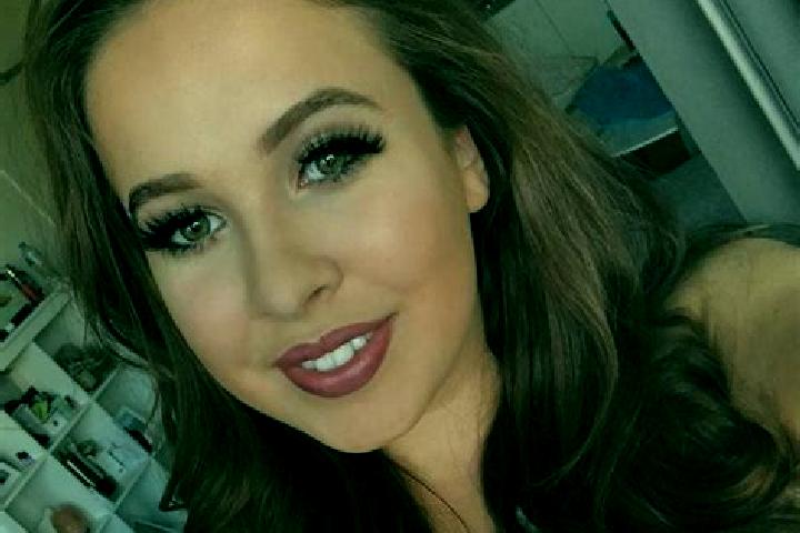 Ellie, 37, a brunette brown-eyed mixed companion based in Cabezas Rubias. Offering Massage, Fetish, Girlfriend Experience. Available for incall and outcall, ...