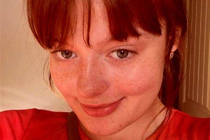 Ellie, 37, a red brown-eyed ebony companion based in Saint-Tite. Offering Overnight, CIM, Party Girl. Available for incall and outcall, day and evening dates.