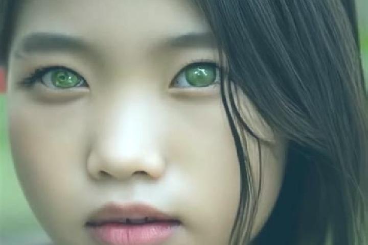 Ellie, 37, a red green-eyed asian companion based in Chiang Dao. Offering Domination, Fetish, Girlfriend Experience. Available for incall and outcall, overni...