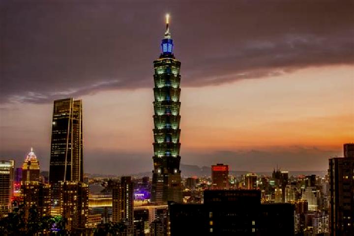 Ellie, 37 — Escort in Pizitou, Taiwan