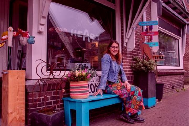 Ellie, 37 — Escort in Rijssen, Netherlands