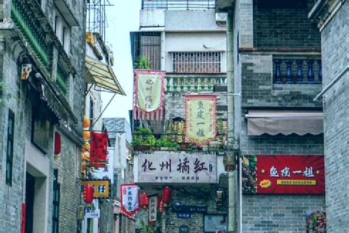 Ellie, 37 — Escort in Shawan, China
