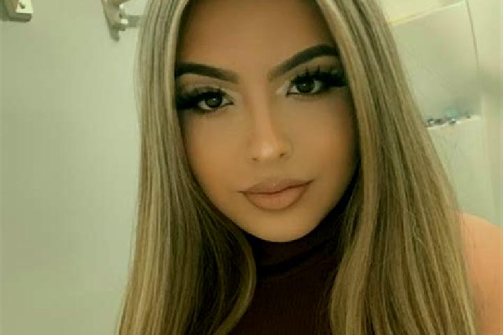 Ellie, 38, a blonde amber-eyed latina companion based in Hohenpeissenberg. Offering Roleplay, Striptease. Available for incall and outcall, overnight booking...