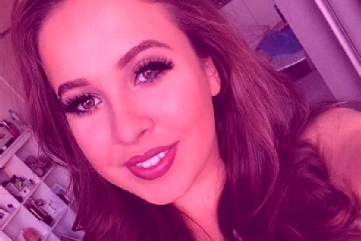 Ellie, 38, a blonde brown-eyed asian companion based in Glen Ullin. Offering Erotic Massage, OWO, GFE, Tantra. Available for incall and outcall, day and even...