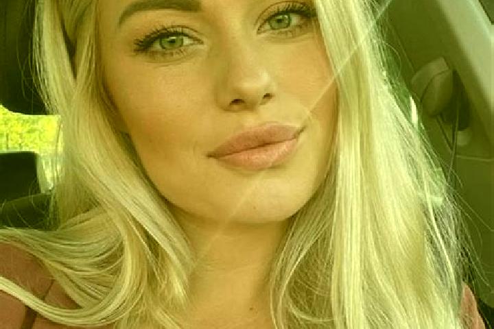 Ellie, 38, a blonde hazel-eyed caucasian companion based in Thorngumbald. Offering 69, Deep French Kissing, Erotic Massage, A-Level, Duos. Available for inca...