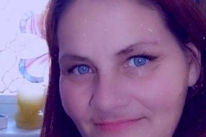 Ellie, 38, a red dark-eyed ebony companion based in Karpuzlu. Offering Erotic Massage, BDSM, Girlfriend Experience. Available for incall and outcall, day and...