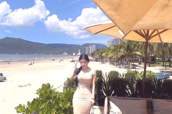 Ellie, 38 — Escort in Aye Ka Rit, Myanmar
