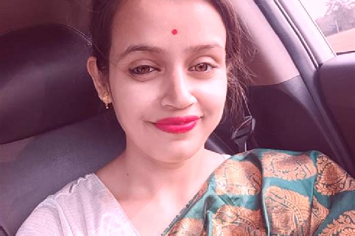 Ellie, 38 — Escort in Biswanath Chariali, India